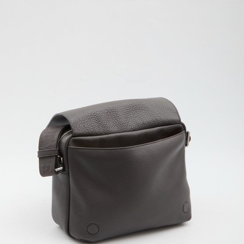 Loewe 男士 Pebble 中號斜挎包均碼碼中號、23cm*18cm*9cm-3