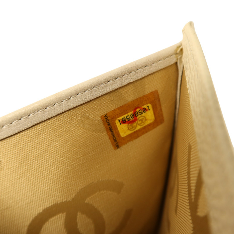 CHANEL 牛皮皮革Long Wallet金扣長錢包-9