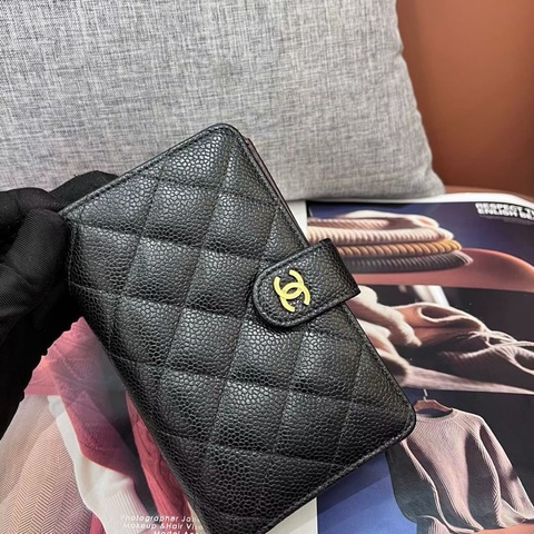 Chanel香奈兒黑金荔枝紋牛皮錢包 20開 98新
