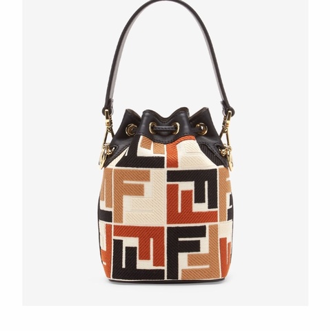 Fendi 女士 迷你 Mon Tresor 水桶單肩包均碼碼MINI、12cm*10cm*18cm