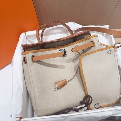 Hermes愛馬仕金棕拼米色herbag31  輕微使用