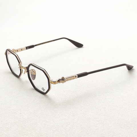 Chrome Hearts 男士 全框平光鏡45碼橋寬: 2.3cm; 鏡腿長: 15cm; 鏡片直徑: 4.5cm