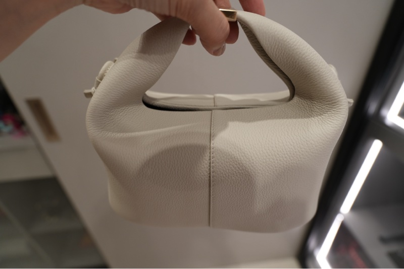 Polène Béri 經典雲朵包（粉白色）-2