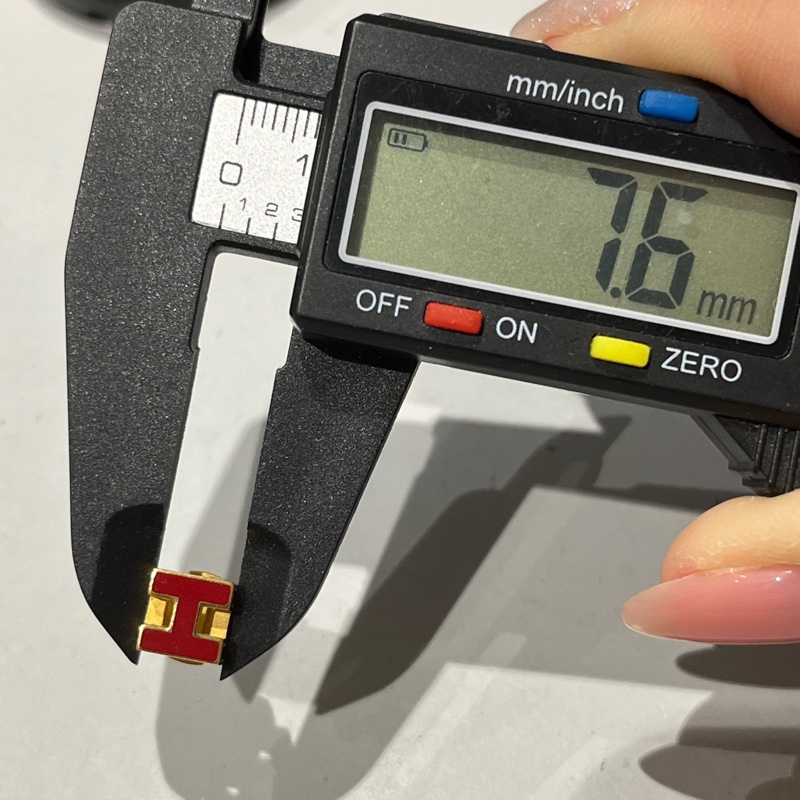 Hermès 愛馬仕 紅色小號方塊H耳釘  🈚附件-6