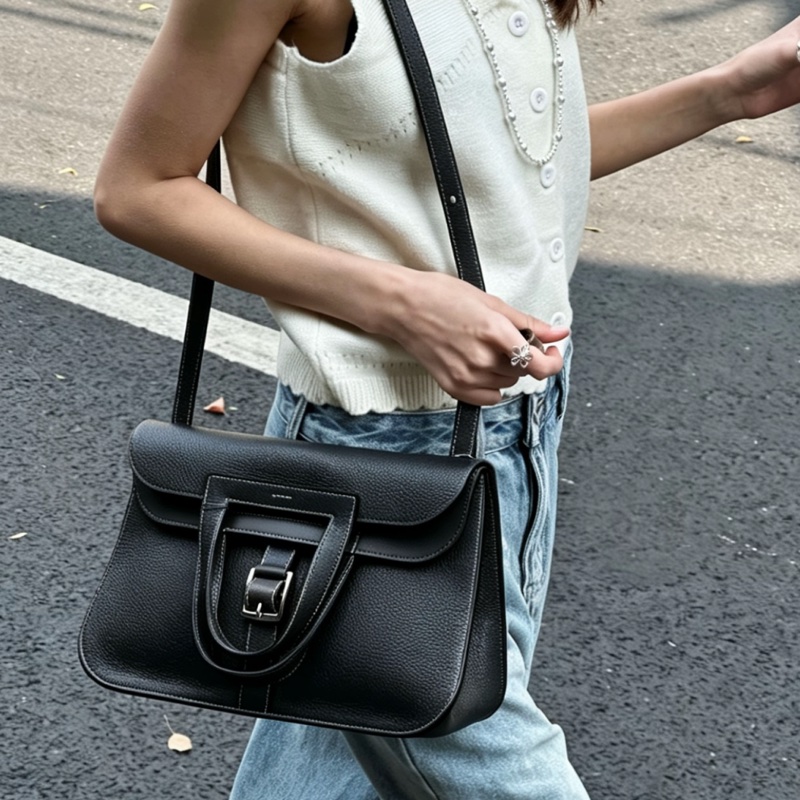 HERMES愛馬仕🐎 Halzan31黑銀配色TC皮質單肩斜挎包-22