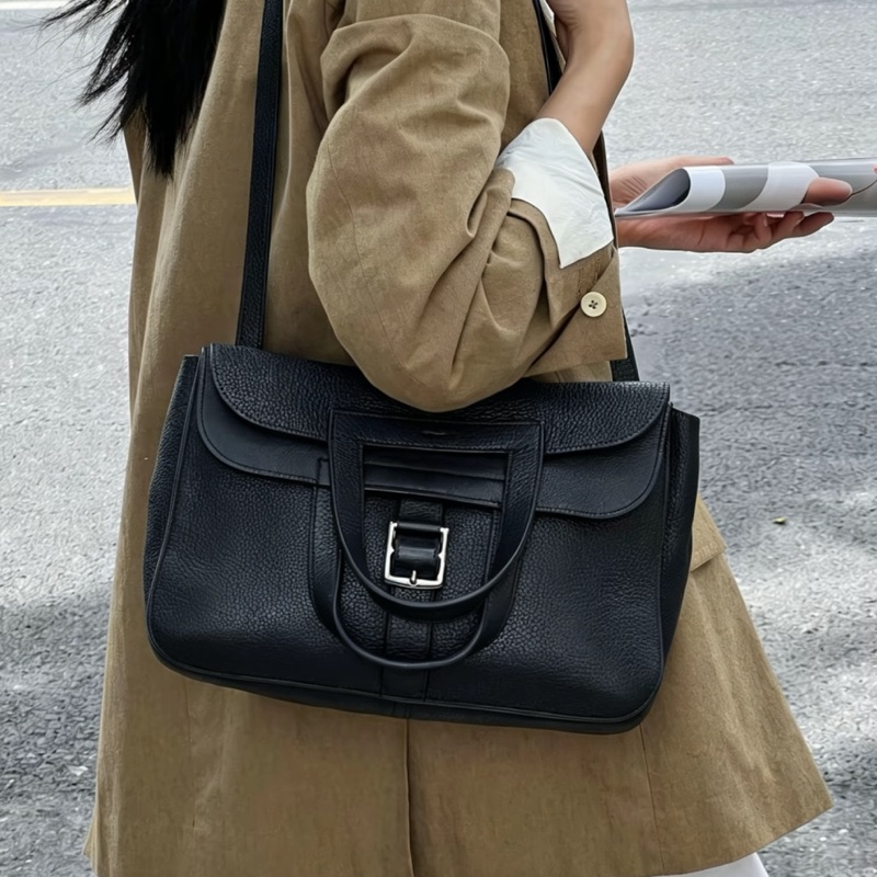 HERMES愛馬仕🐎 Halzan31黑銀配色TC皮質單肩斜挎包-31