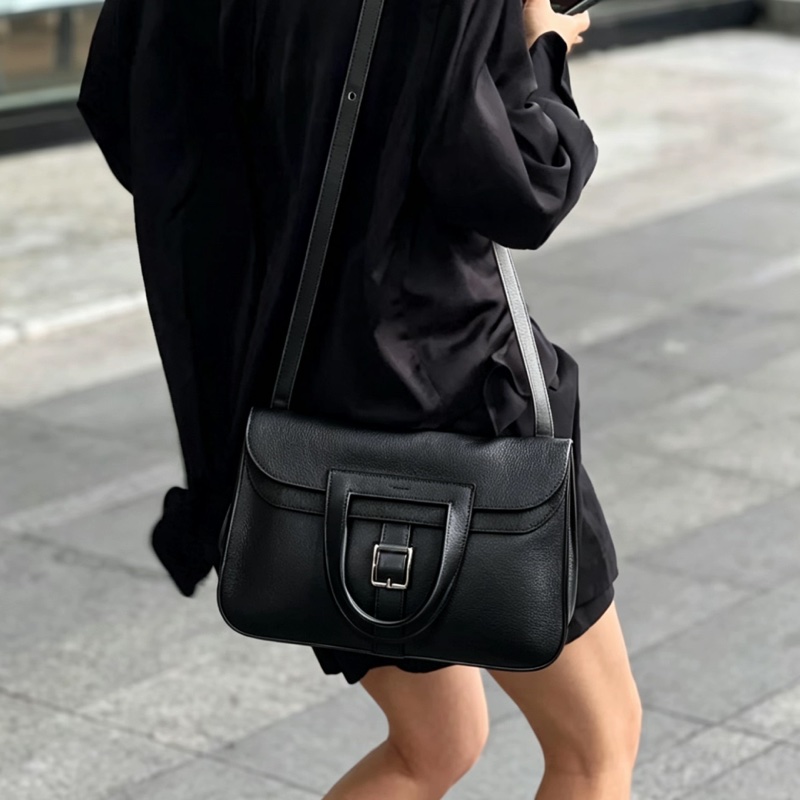 HERMES愛馬仕🐎 Halzan31黑銀配色TC皮質單肩斜挎包-36