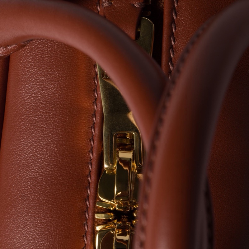 Miu Miu 女士 Arcadie 拉鍊斜挎包均碼碼22cm*7.5cm*10.5cm-2