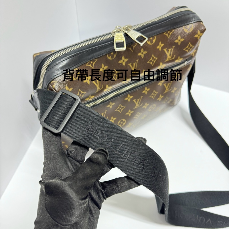 【超級新！】LV Monogram 經典老花 郵差包（專櫃 106,000)-15