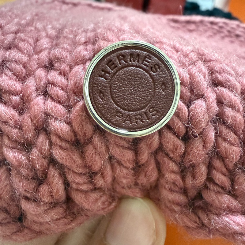 Hermès 愛馬仕 女款毛帽 玫瑰粉 Cashmere 羊毛 顯白必收-1