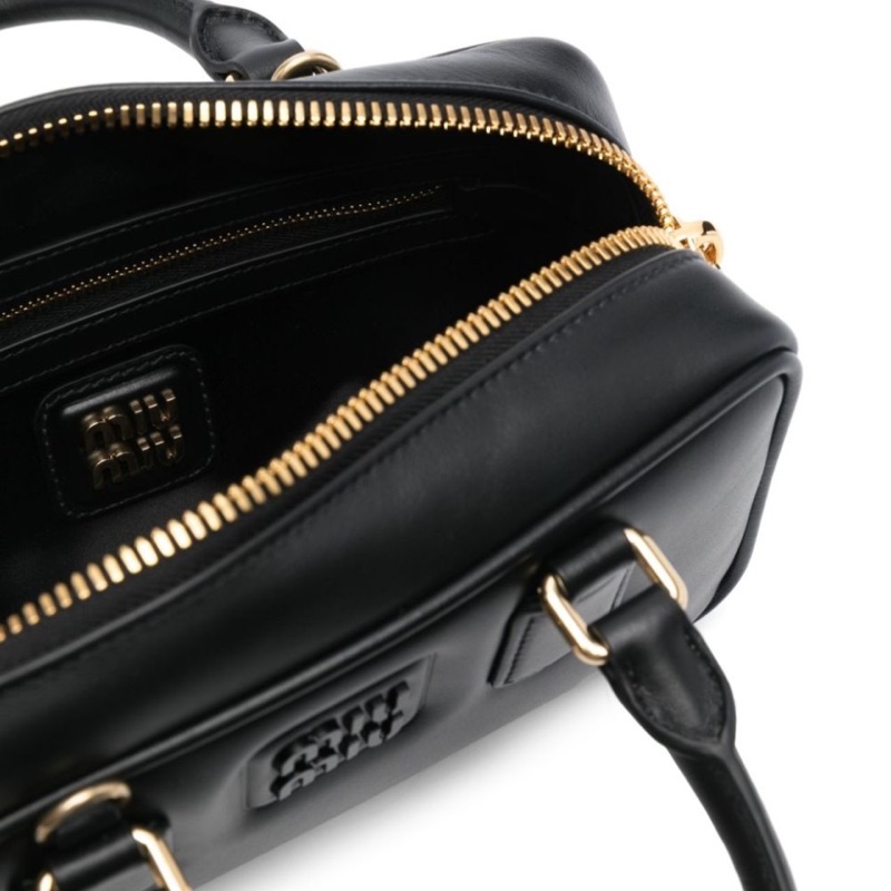 Miu Miu 女士 Arcadie單肩包均碼碼常規-1