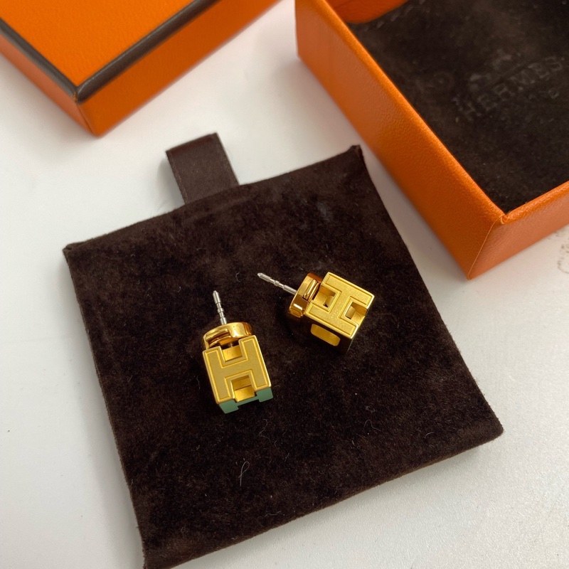 Hermès 愛馬仕 經典Cage 薄荷綠色配金色立體方塊琺瑯耳釘-3