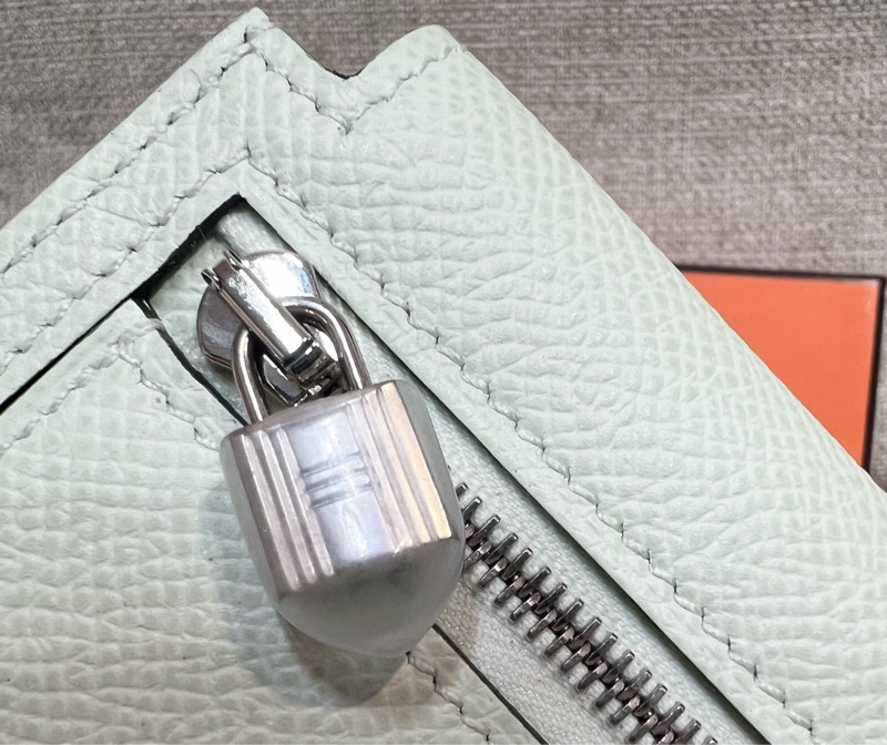 Hermes Kelly Pocket Compact Wallet-5
