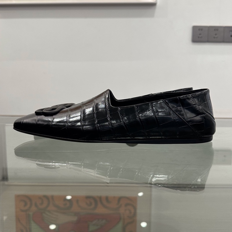 閒置未使用 Balenciaga巴黎世家 BB扣男款黑色鰐魚壓紋樂福鞋平底鞋 42碼-3