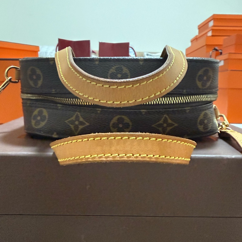 LV Monogram 便當盒 Papillon Trunk 小盒包 東京Amore購入 附盒防塵袋-4