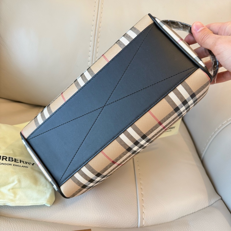 Burberry 👍🏻 100%Real保證正貨，100%New-4