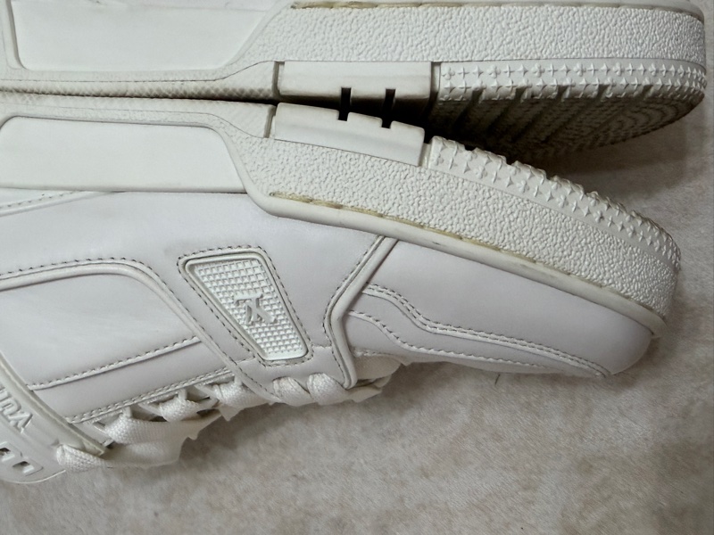 LV trainer 全白配色球鞋 運動鞋 女生38.5-39可穿-6