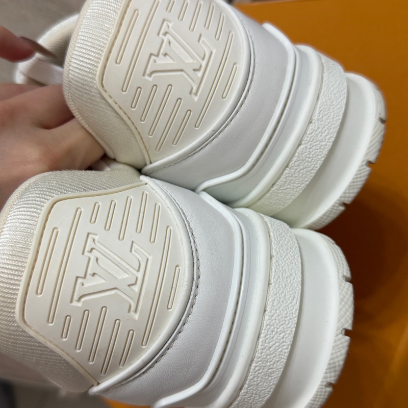 LV trainer 全白配色球鞋 運動鞋 女生38.5-39可穿-18