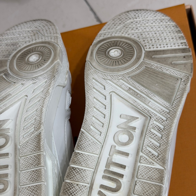 LV trainer 全白配色球鞋 運動鞋 女生38.5-39可穿-22