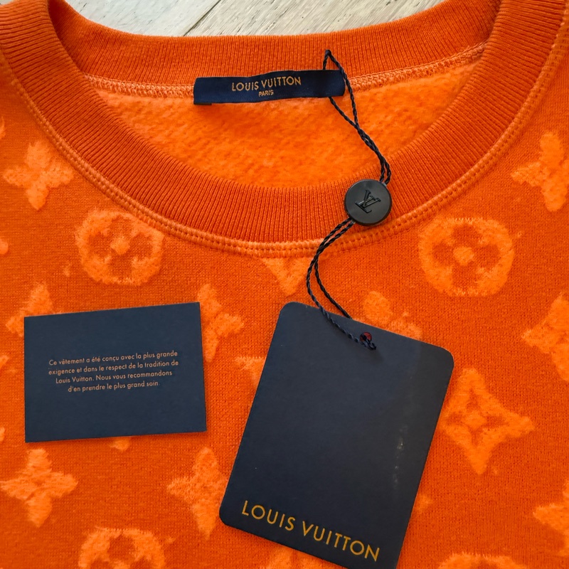 Louis Vuitton 👍🏻 LV Monogram, 100%Real正貨，100%New, size XL-2