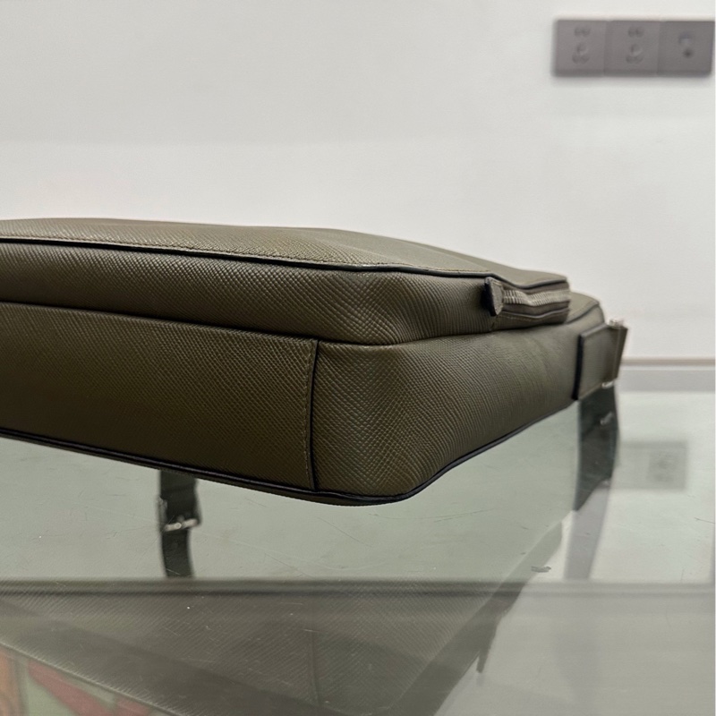 Prada普拉達 黑銀三角標logo灰綠色單肩包斜挎包29cm 🈚附件-5