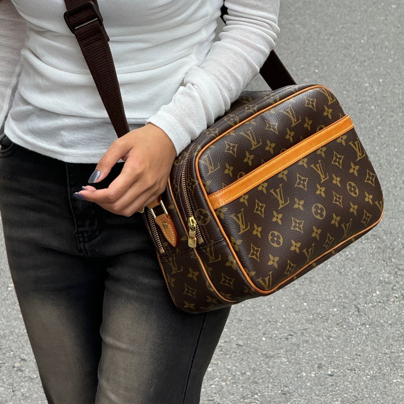 【經典永存🎻】 LV 經典老花 雙層記者包/相機包 （專櫃10.3萬）-0