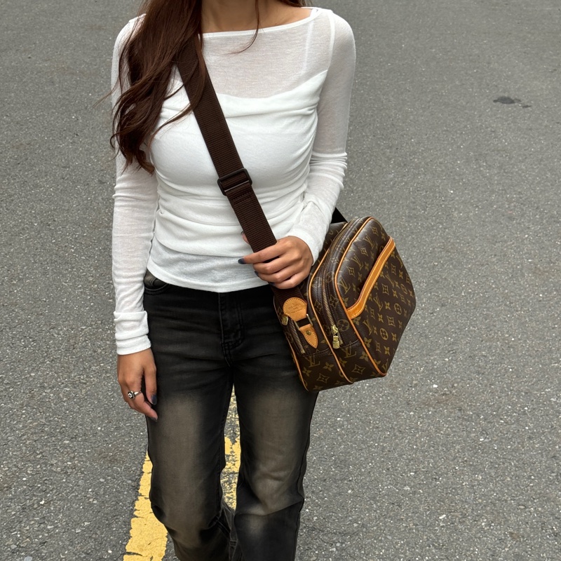 【經典永存🎻】 LV 經典老花 雙層記者包/相機包 （專櫃10.3萬）-8