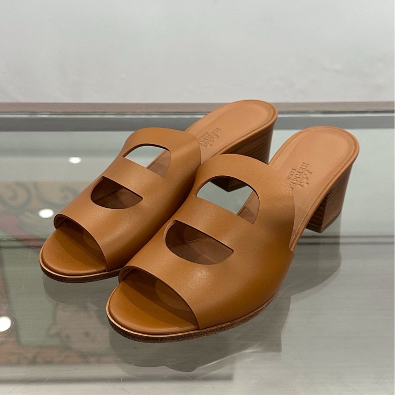 閒置未使用 Hermes愛馬仕 棕色豬鼻子logo女款高跟涼鞋5cm 37碼-0