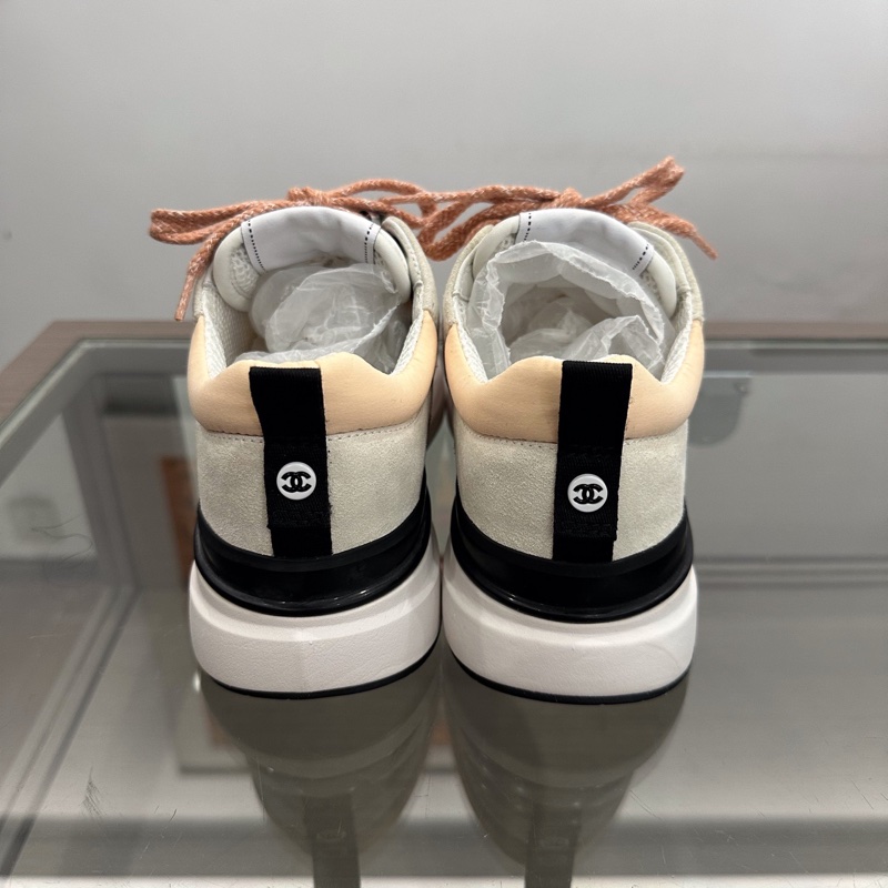 閒置未使用Chanel香奈兒 側面灰色浮雕雙C字母logo女款淺粉色運動鞋球鞋休閒鞋 37.5碼配盒-4