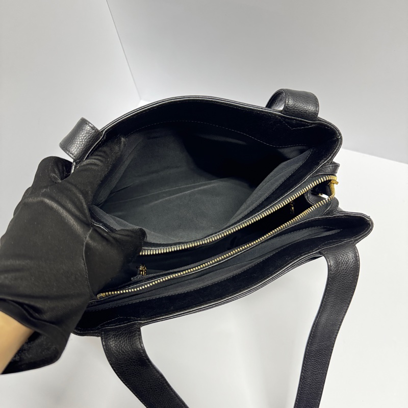 【超新‼️】Chanel 魚子醬牛皮 肩背托特包 （專櫃261,300）-10