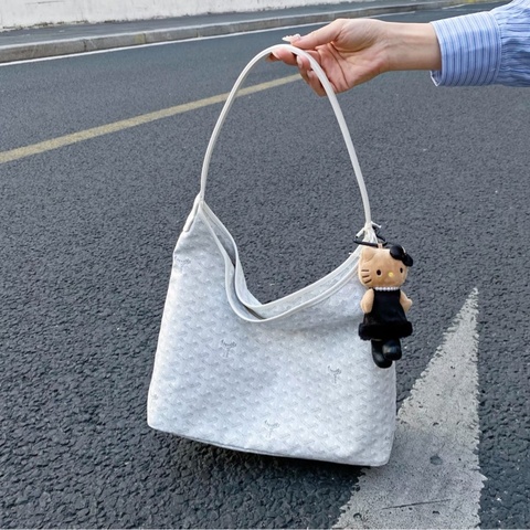 【全球斷貨極限量🔒】 Goyard Hobo 經典白 肩背腋下包 （代購13萬多）