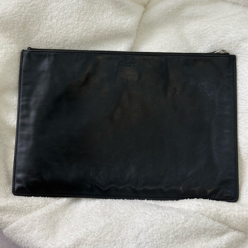 Givenchy 小鹿斑比 手拿包-1