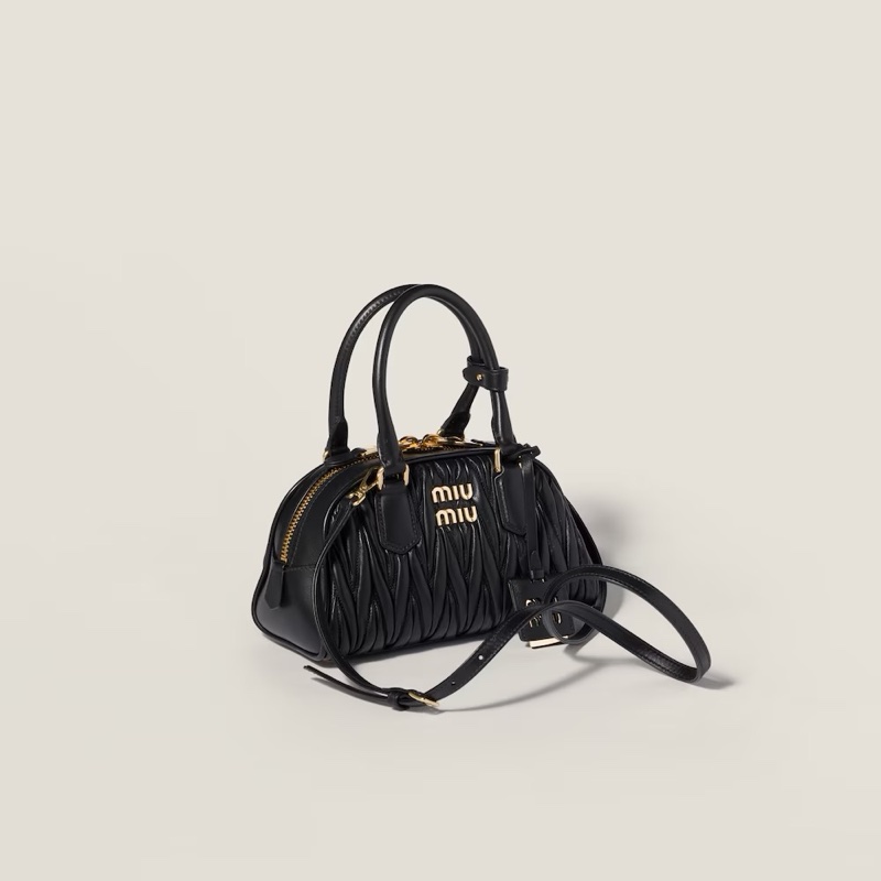 Miu Miu 女士 拉鍊斜挎包均碼碼22cm*10.5cm*13cm-3