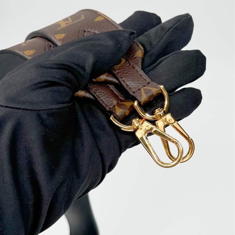 Louis Vuitton 經典Monogram 原花拼黑色牛皮雙面寬肩帶-4