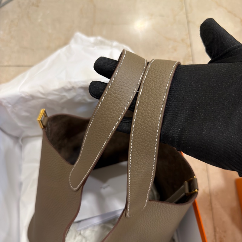 #全新全配🈶購證 #最新G刻 愛馬仕大象灰金扣菜籃子Picotin22-1