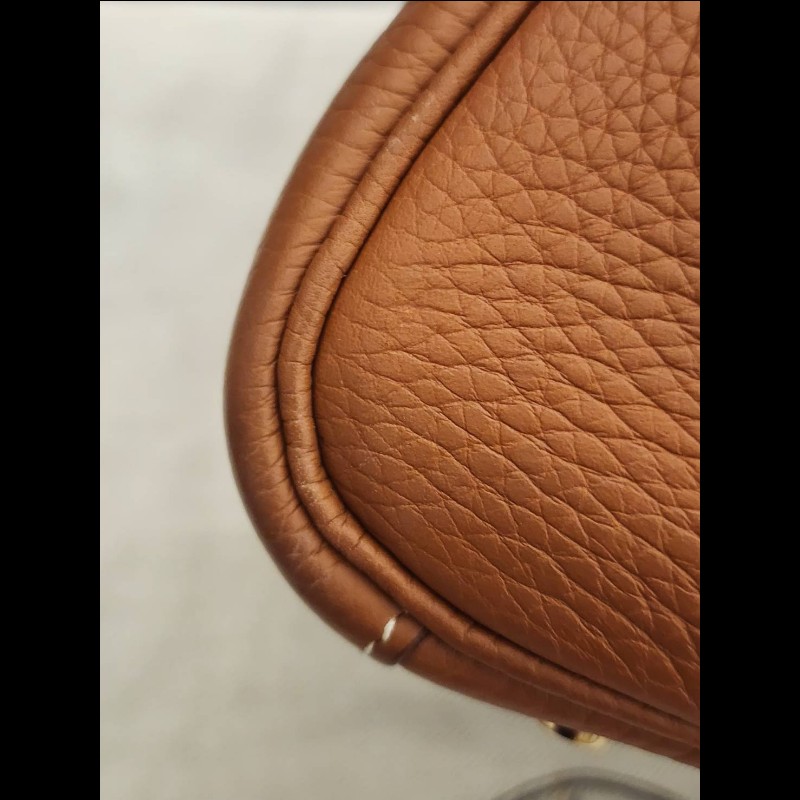 愛馬士 lindy26 包况佳，lindy中金棕金釦配色的天花板-10