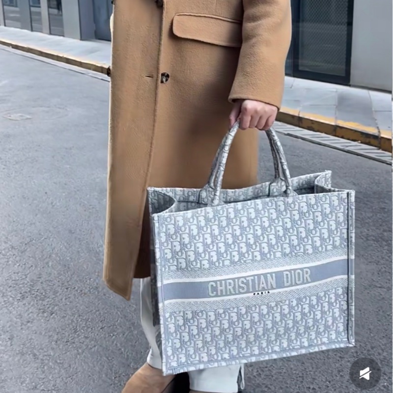 🈶購證 #全網最低💰 #專櫃1️⃣5️⃣萬 Dior老花刺繡托特包 經典熱門款🔥-1