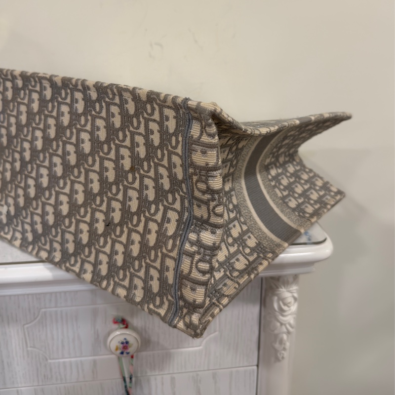 🈶購證 #全網最低💰 #專櫃1️⃣5️⃣萬 Dior老花刺繡托特包 經典熱門款🔥-11