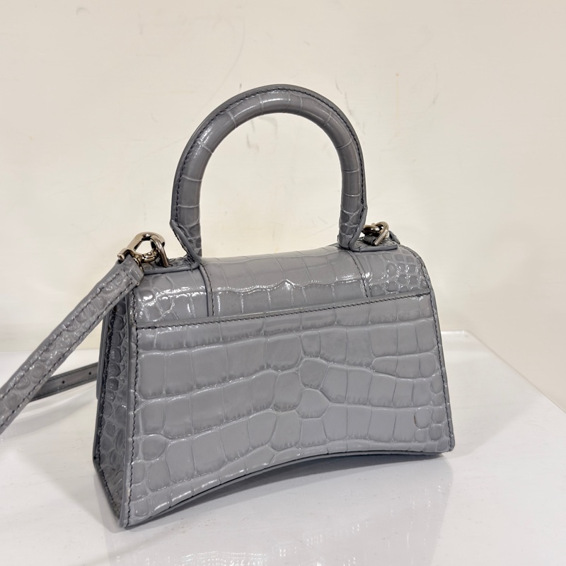 #閒置全配🈶台灣購證 #質感水泥灰 巴黎世家沙漏包xs #甩賣割愛💕-6