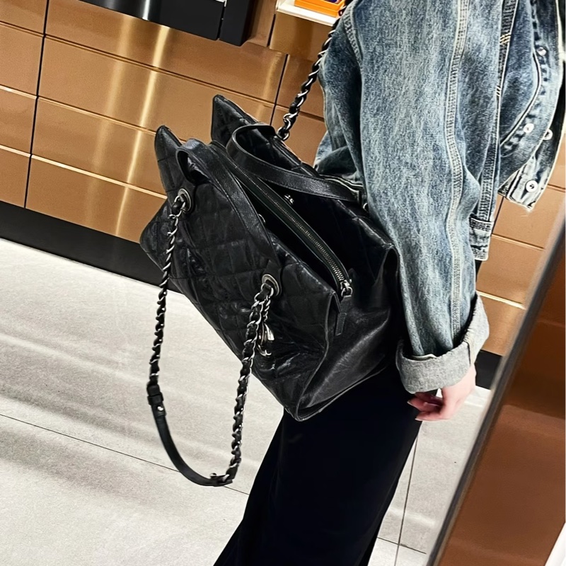 全網最低價😍Chanel香奈兒黑色復古銀扣荔枝皮托特包單肩手提包-5