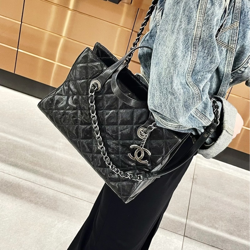 全網最低價😍Chanel香奈兒黑色復古銀扣荔枝皮托特包單肩手提包-6