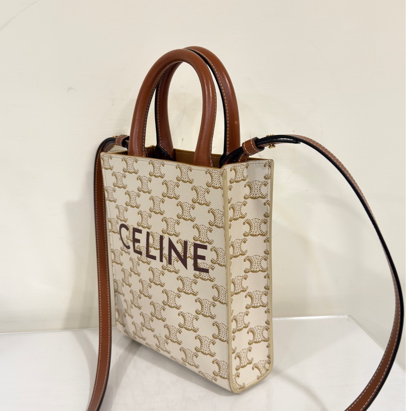 🈶購證 #配件齊全 #出清💰僅一顆 CELINE米白經典小托特🉑斜背-5