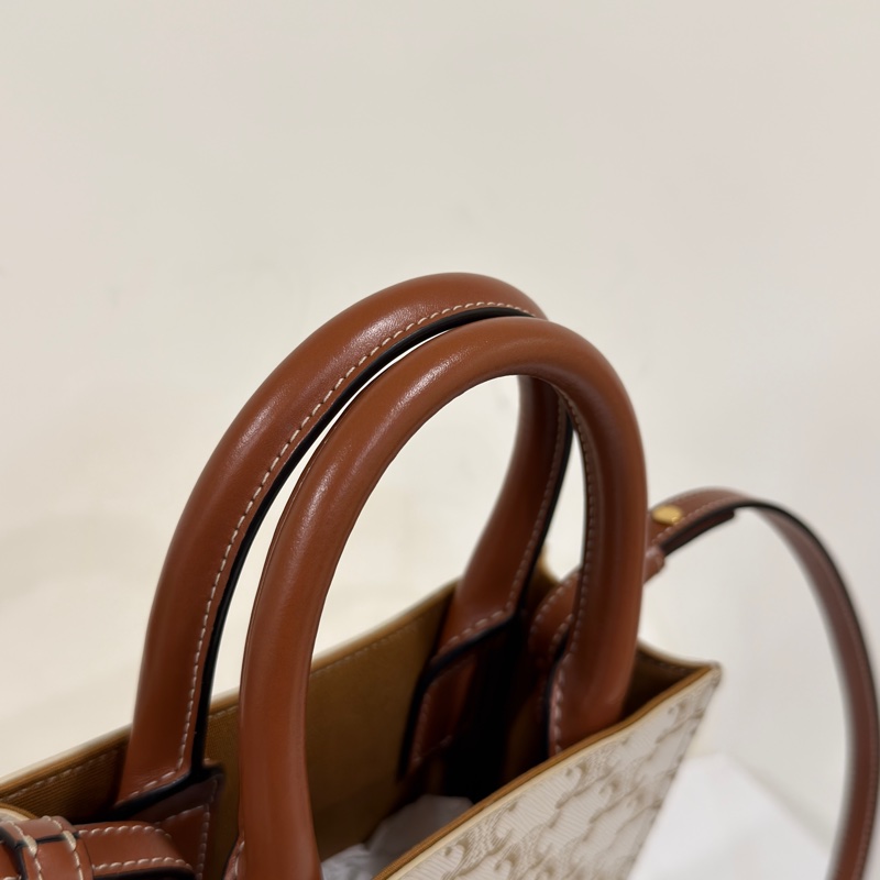 🈶購證 #配件齊全 #出清💰僅一顆 CELINE米白經典小托特🉑斜背-9