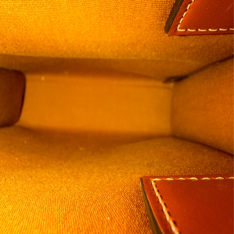 🈶購證 #配件齊全 #出清💰僅一顆 CELINE米白經典小托特🉑斜背-10