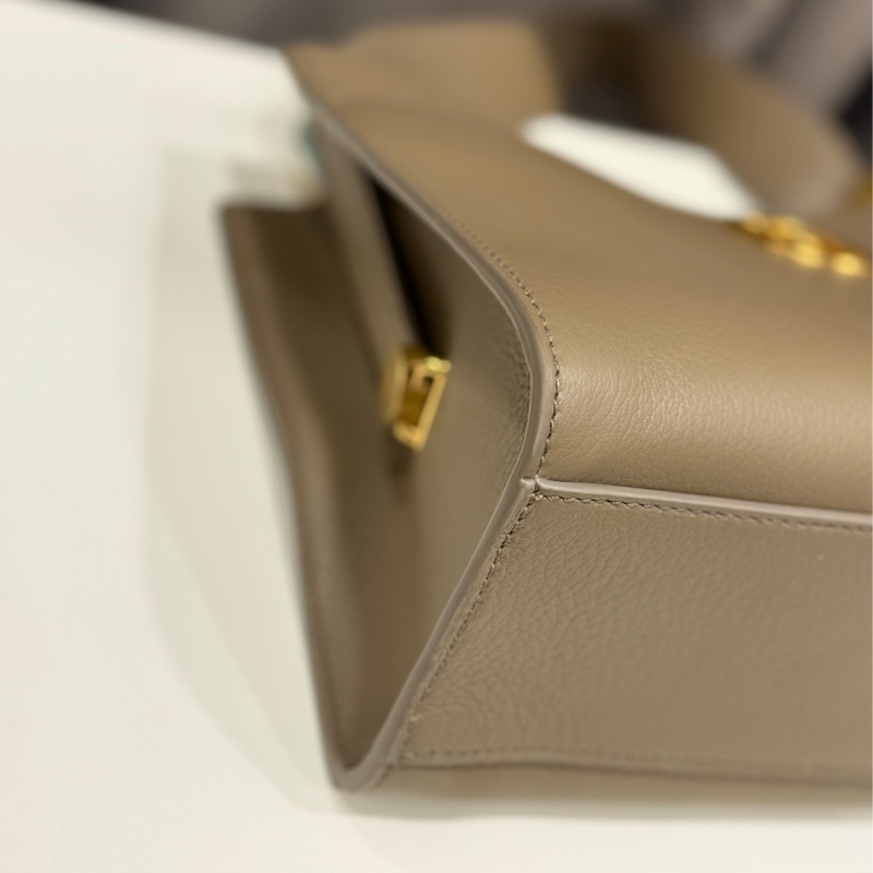 （全新未用）Bally皮革肩背包-5