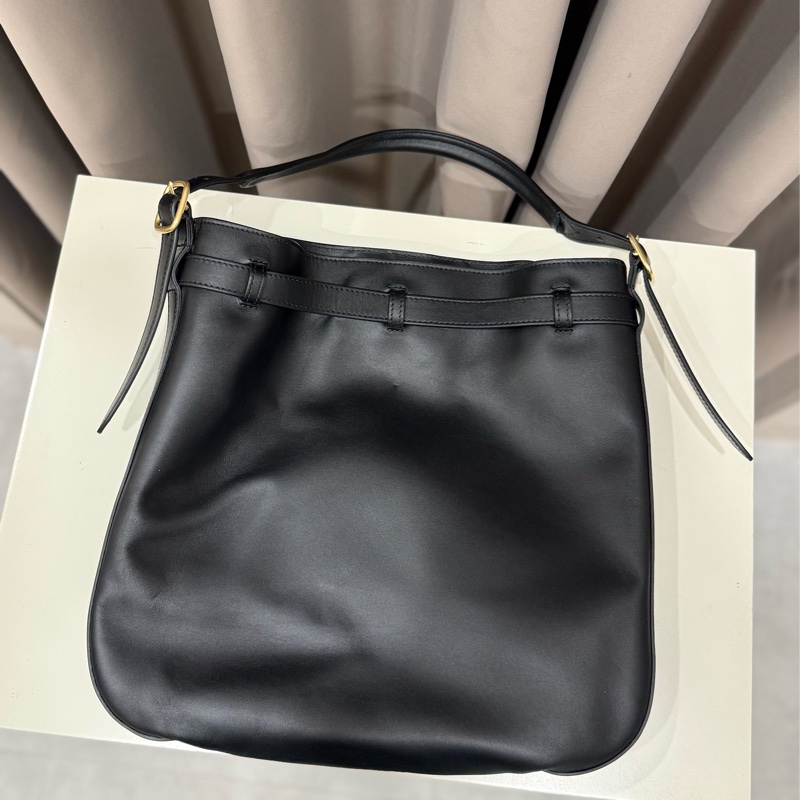 Bally Beckett Beltcros 黑色皮革肩背包-1