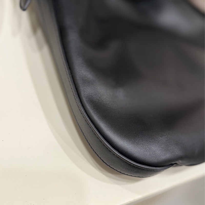 Bally Beckett Beltcros 黑色皮革肩背包-2