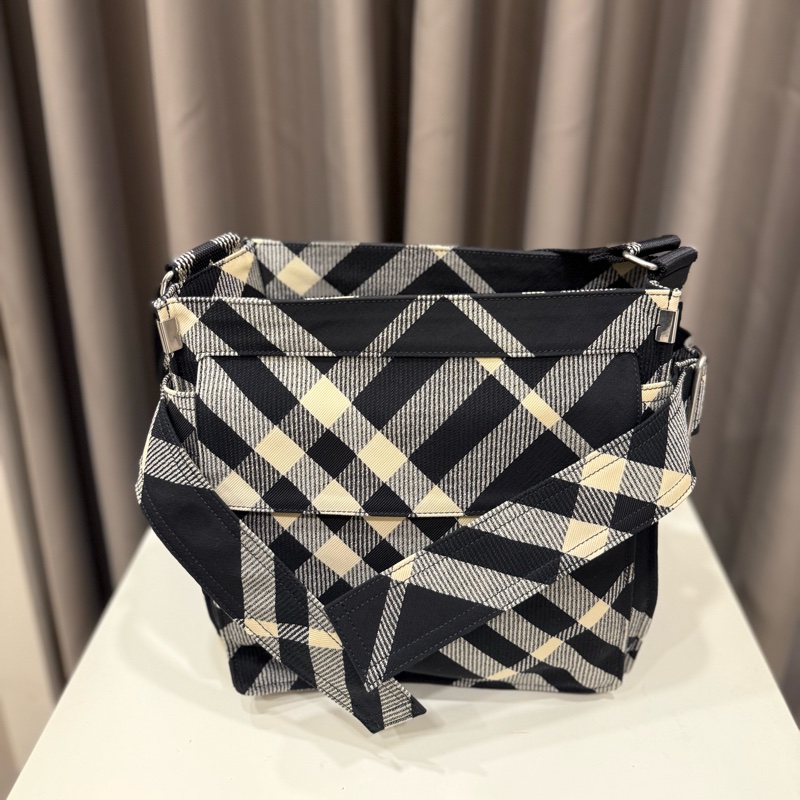（全新甜價）BURBERRY 巴寶莉 中款 Trench 格紋棉混紡肩背托特包-2