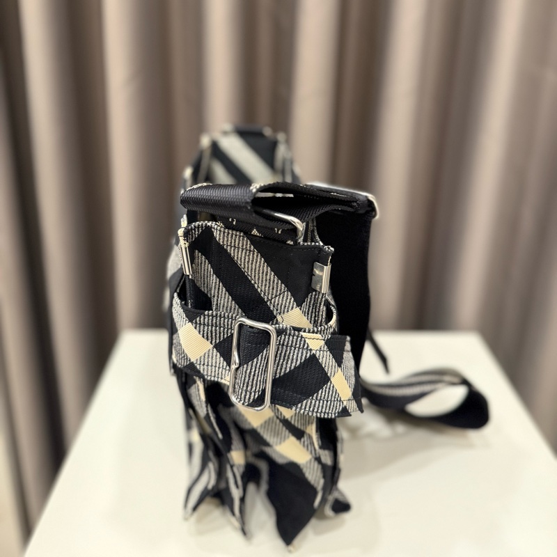 （全新甜價）BURBERRY 巴寶莉 中款 Trench 格紋棉混紡肩背托特包-3