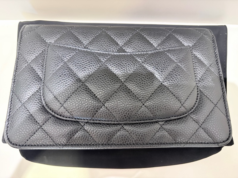 Chanel WOC 牛皮金扣經典款 牛金-9